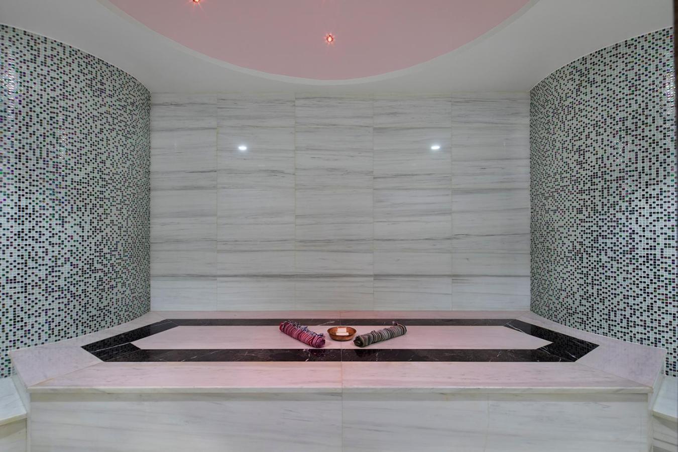 Hotel Grand Millennium Konya Extérieur photo