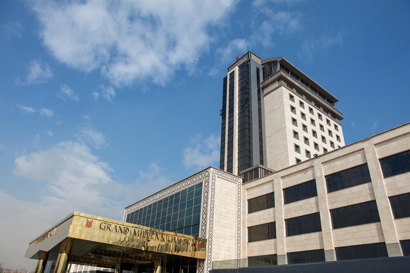Hotel Grand Millennium Konya Extérieur photo